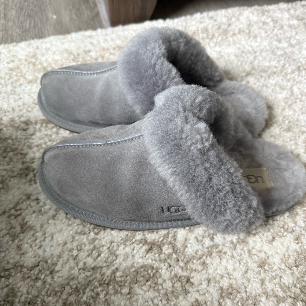 UGG Scuffette